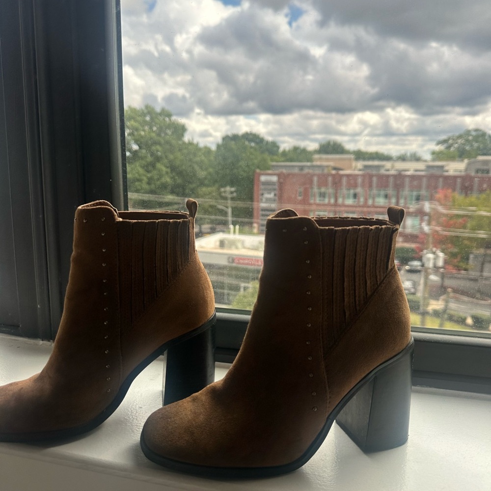 Forever 21 Brown Ankle Boots